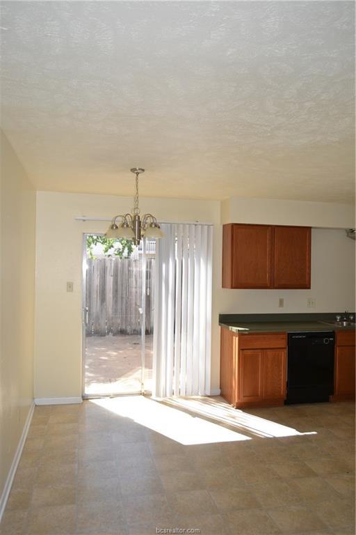 Building Photo - 803 San Pedro Dr