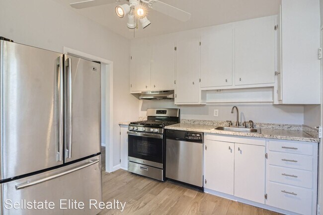 Building Photo - 3 br, 2 bath House - 3215 W Kiowa Street -...