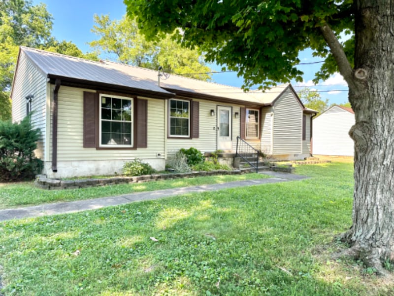 Primary Photo - 175 Timberlake Dr