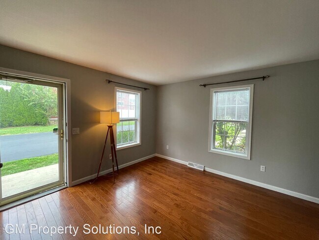 Building Photo - 2 br, 1.5 bath House - 274 Morgan Drive