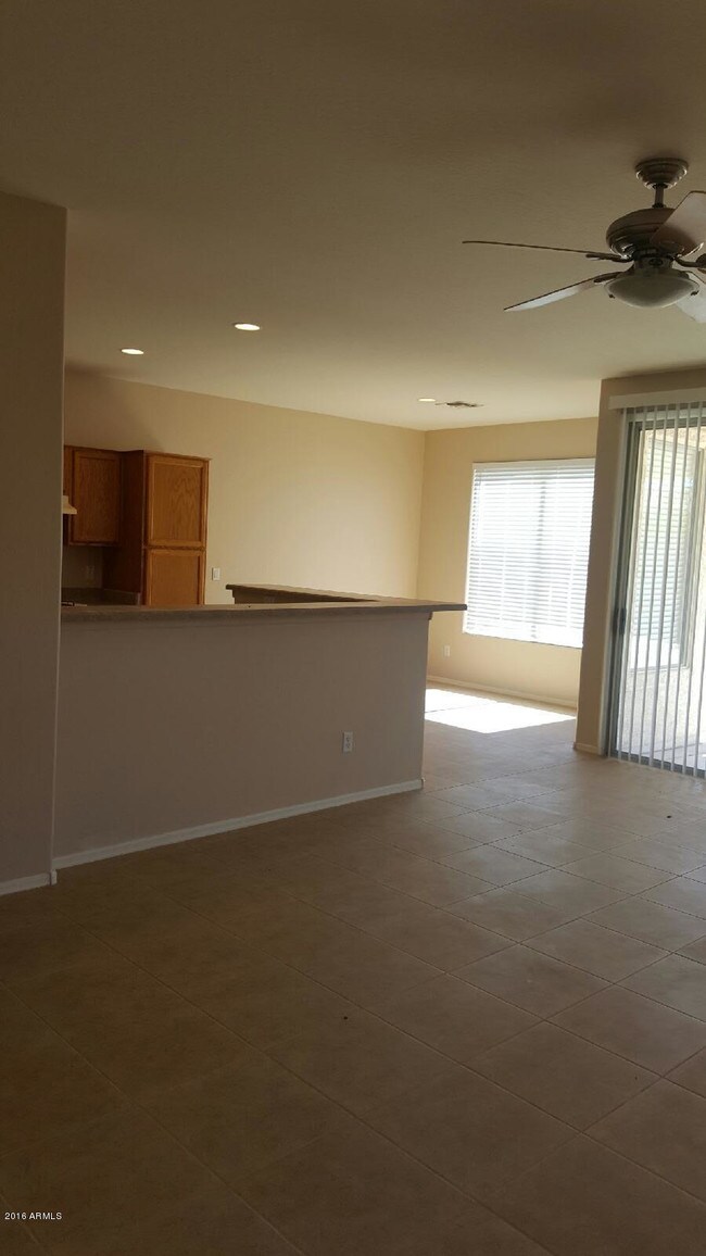 Foto del edificio - 12629 W Hollyhock Dr