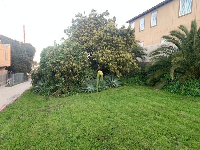 Foto del edificio - 26025 Cypress St