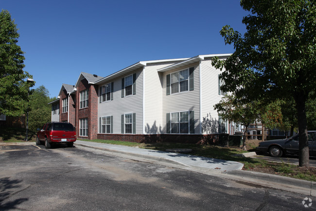 Building Photo - Sterling Creek Apartments