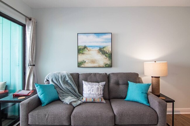 Foto del edificio - 1601 Carolina Beach Ave N