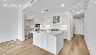 Building Photo - 201 Home St