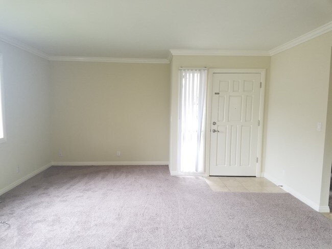Building Photo - 2213 Pullman Ln