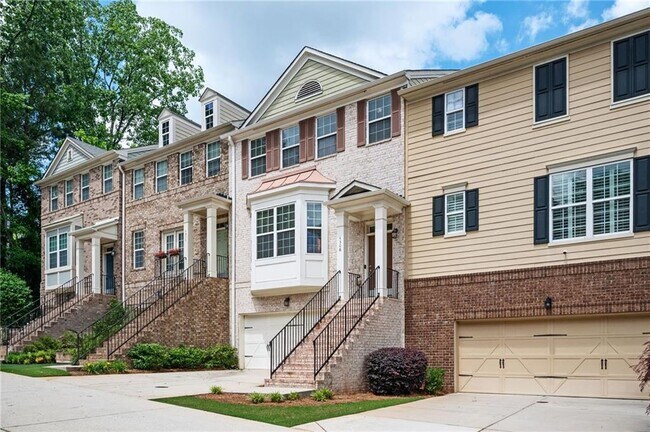 Building Photo - 4306 Laurel Creek Ct SE