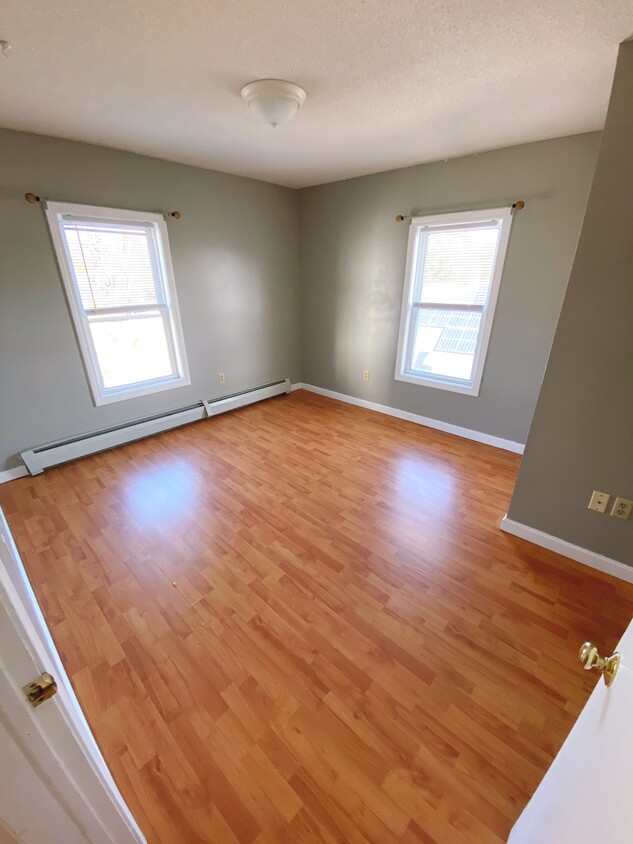 Bedroom #1 - 6 Highland St