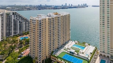 Building Photo - 770 Claughton Island Dr