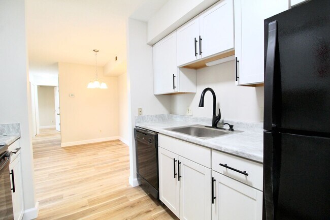 Foto del edificio - 1018 Blue Ridge Dr