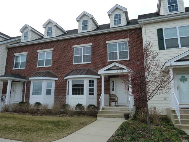 Primary Photo - 123 Brattle Cir