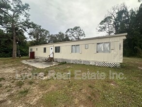 Building Photo - 7886 Breeze Dr