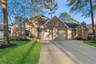 Building Photo - 199 Springs Edge Dr