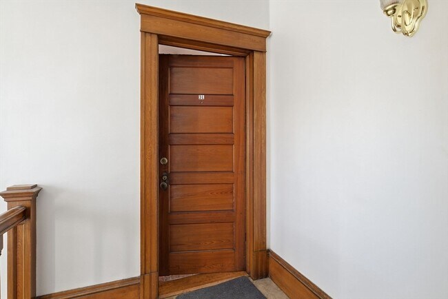 Foto del edificio - 44 Bardwell St