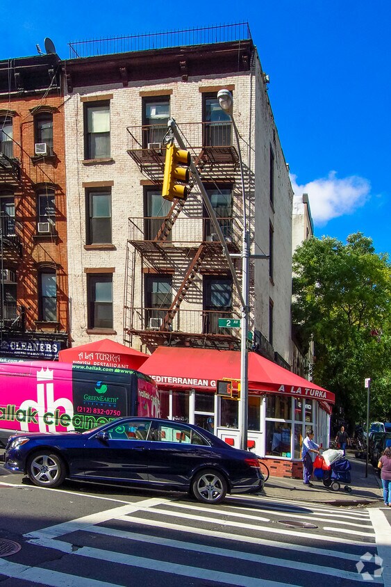 Foto del edificio - 1417 2nd Ave