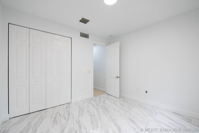 Foto del edificio - 4668 SW 183rd Ave