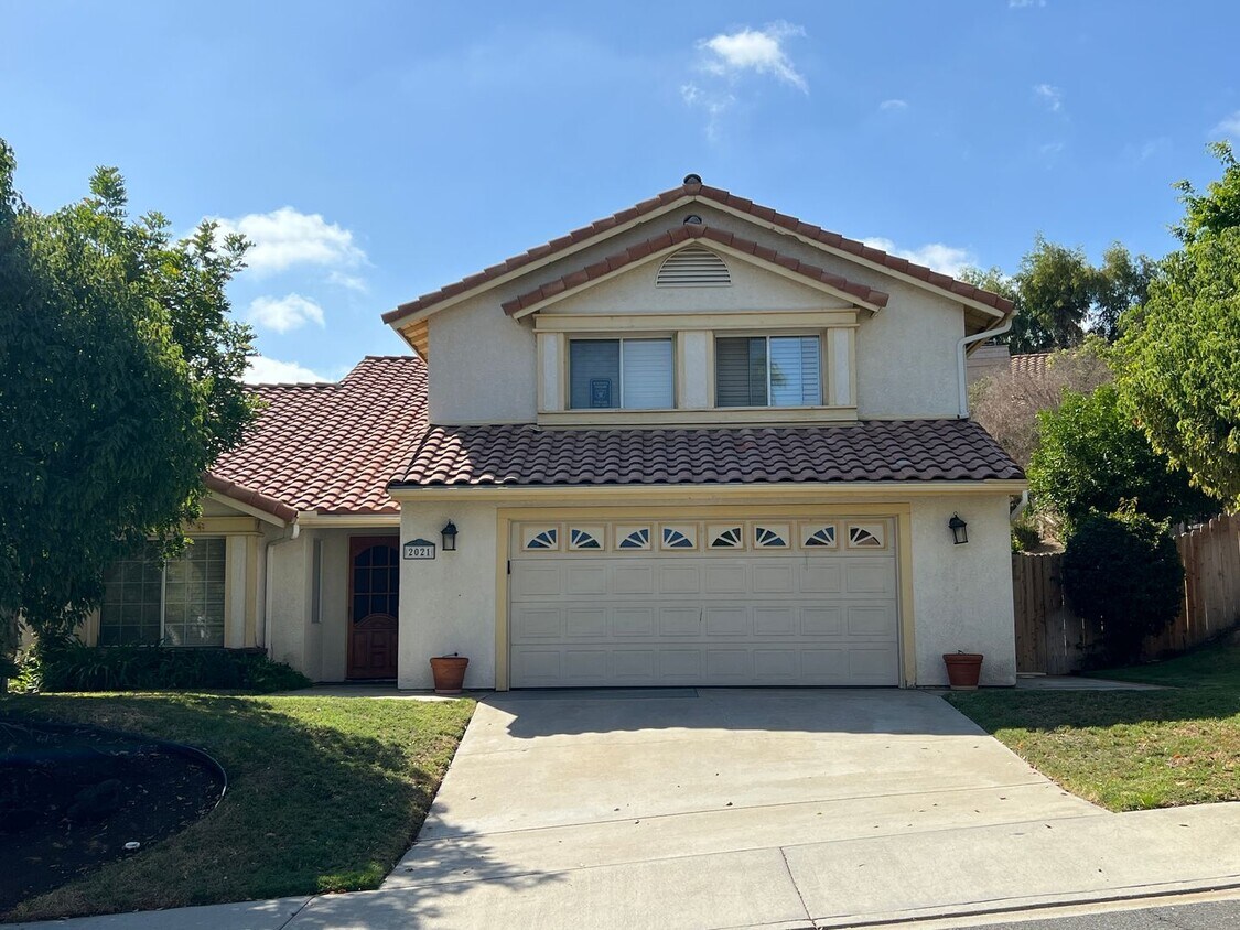 Primary Photo - Great Family Home