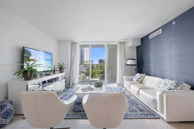 Building Photo - 150 Sunny Isles Blvd