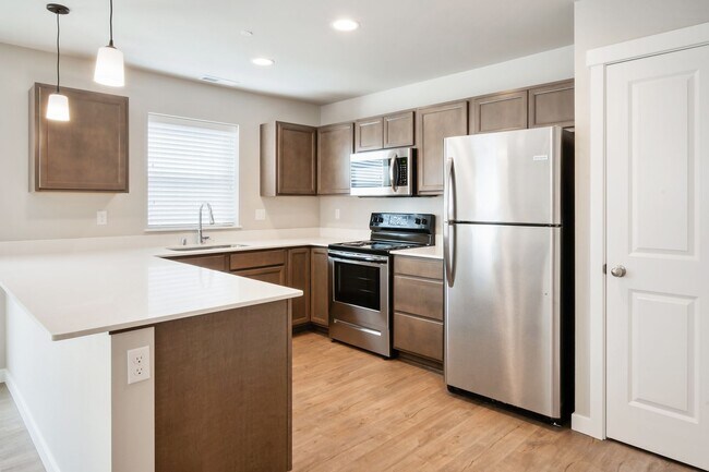 Building Photo - NEWER CONSTRUCTION IN MARYSVILLE