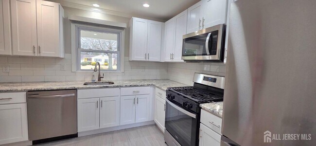 Foto del edificio - 22 Oak Br Rd