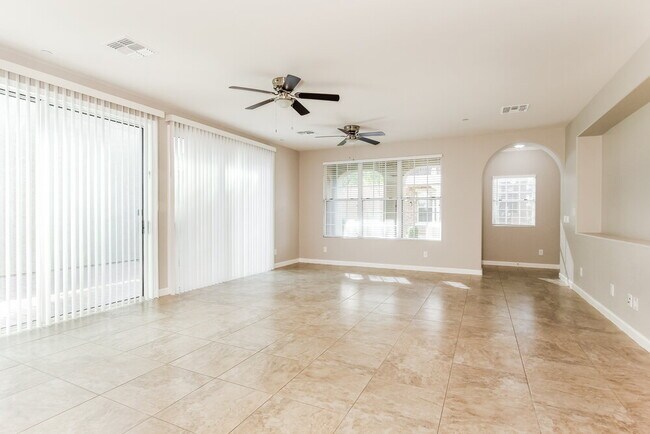 Foto del edificio - 29082 N 124th Ln