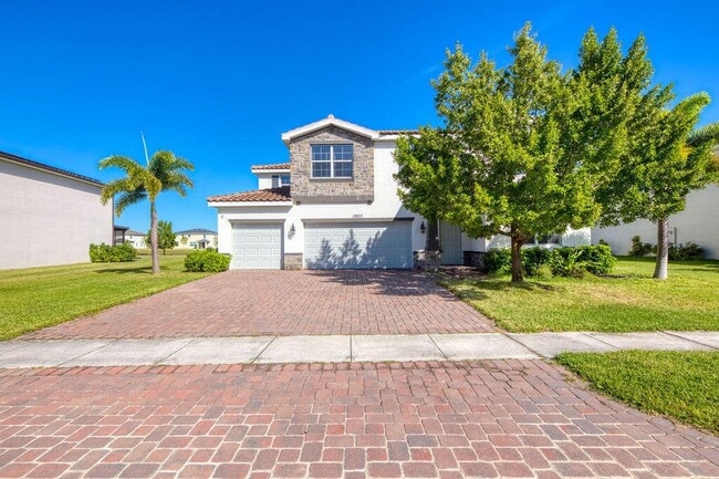 Building Photo - 12623 NW Copper Creek Dr