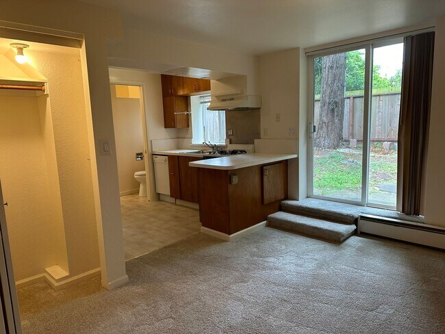 Foto del edificio - 442-442A Judson Avenue
