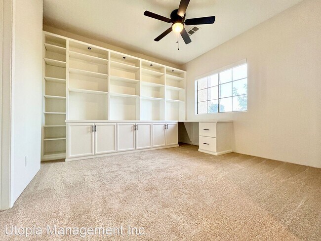 Building Photo - 3 br, 3 bath House - 79379 Calle Palmeto