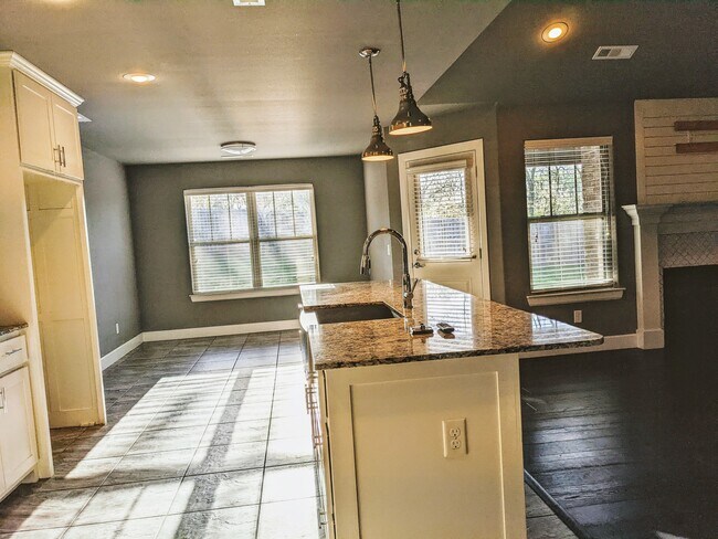 Foto del edificio - 700 Hawthorn Way