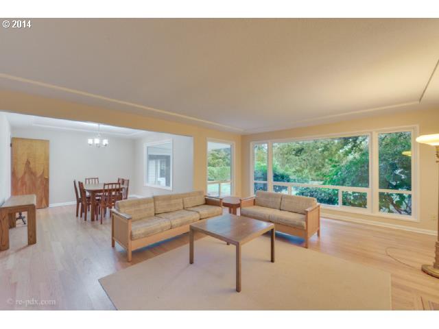 Building Photo - 5800 SW Arrow Wood Ln