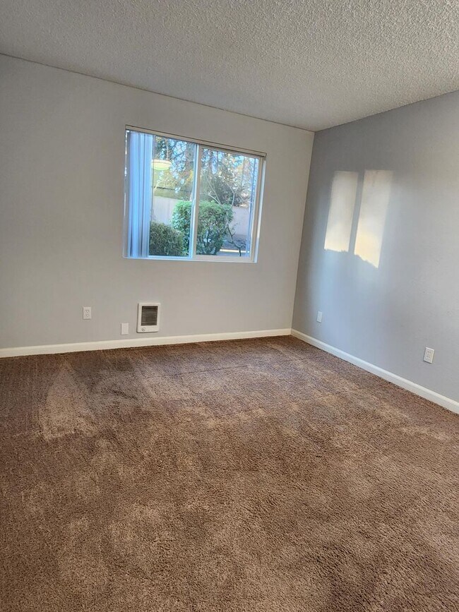 Foto del interior - Cedar Gardens Apartments