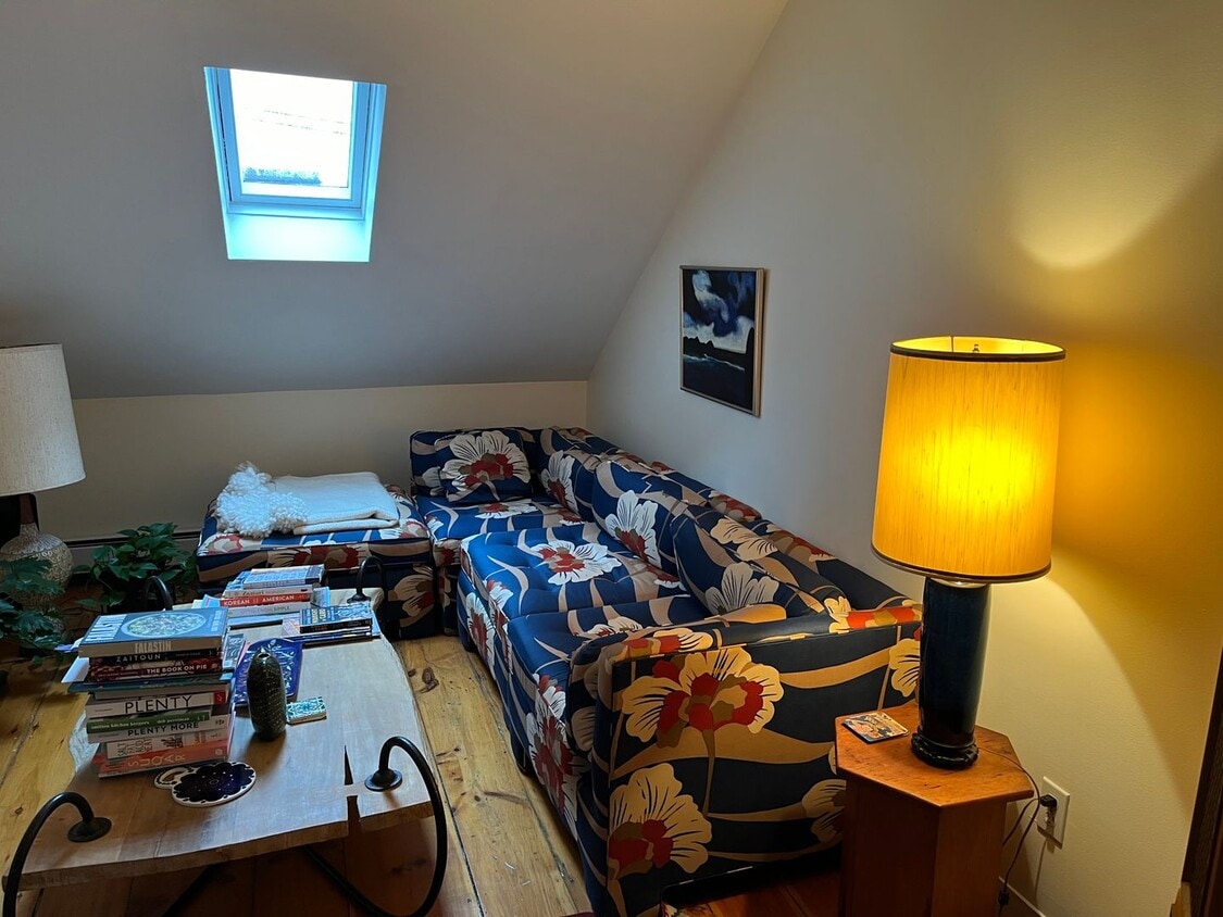 Primary Photo - Beautiful In-Town Two Bedroom...