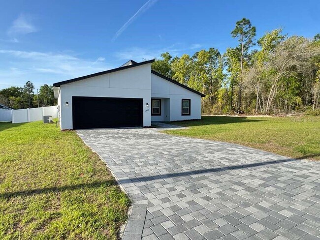 Building Photo - 8902 SW 135th Street Rd
