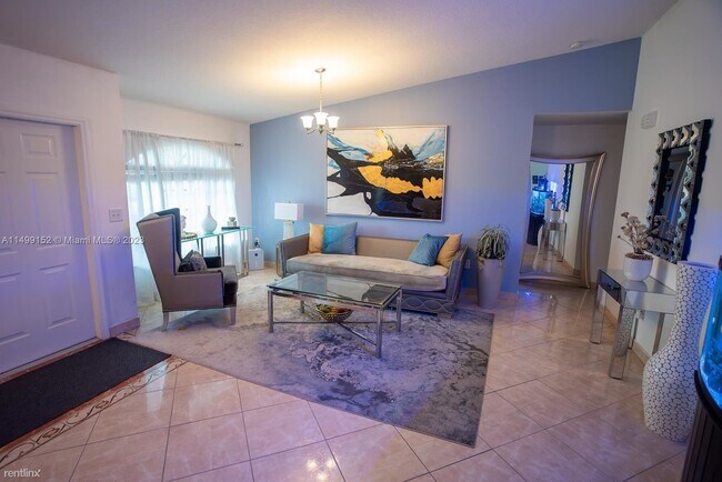 Foto del edificio - 4 br, 3 bath House - 3883 SW 150th Ct