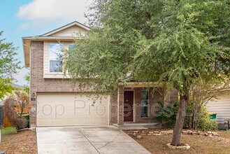 Building Photo - 518 Reba