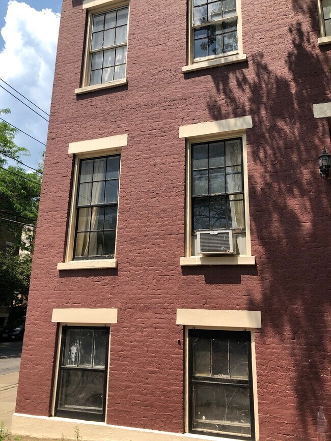 Foto del edificio - 41 Dove St
