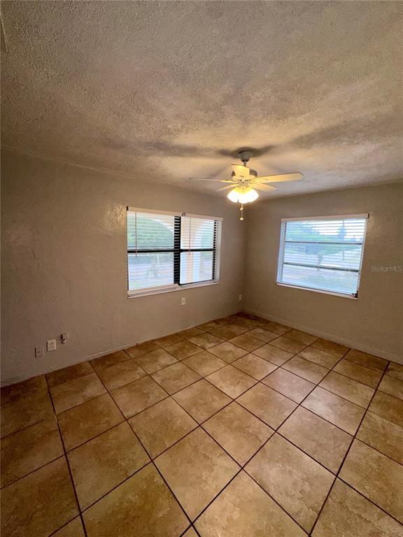 Foto del edificio - 691 W Harbor Dr S