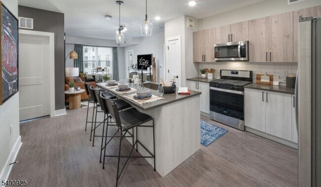 Foto del edificio - 100 Union St