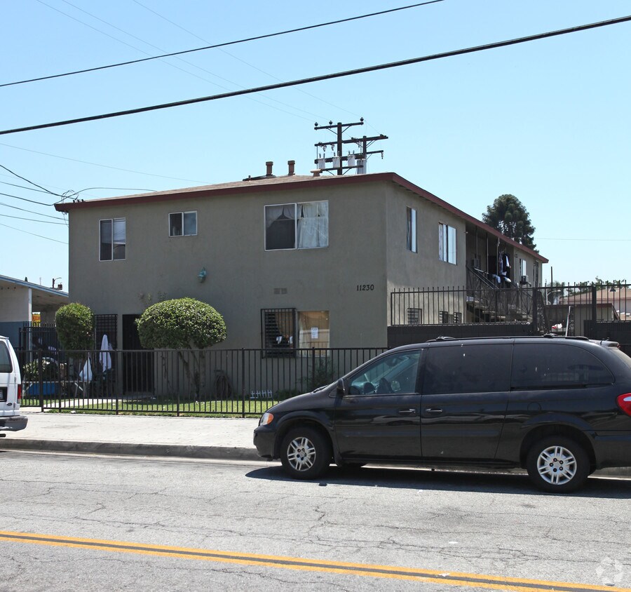 Building Photo - 11230 Klingerman St