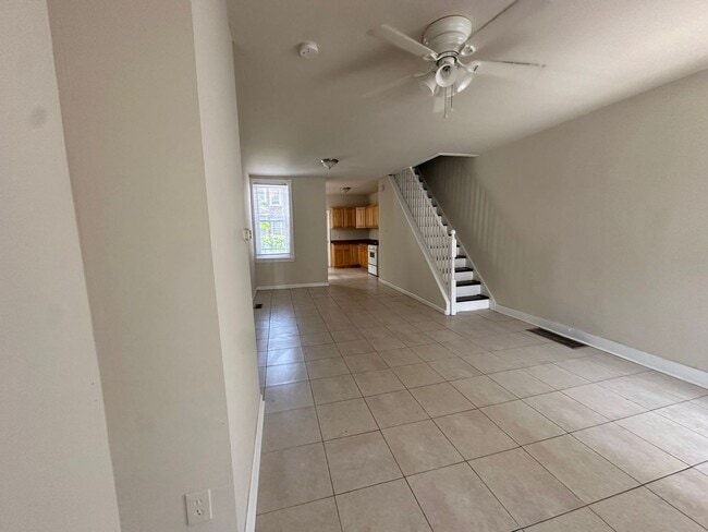 Photo - 3 BED 1 BATH HOME FOR RENT