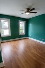 Building Photo - 881 N 46th St