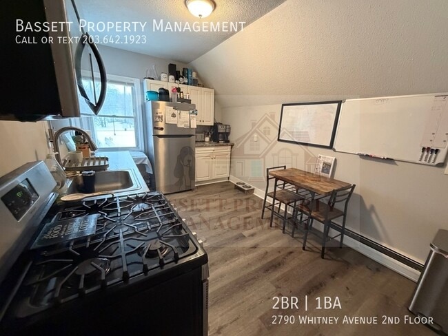 Foto del edificio - 2790 Whitney Ave