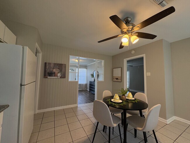 Foto del edificio - 8630 Elk Runner St