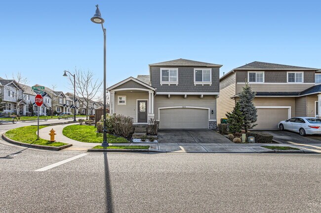 Foto del edificio - 16678 NW Viola St