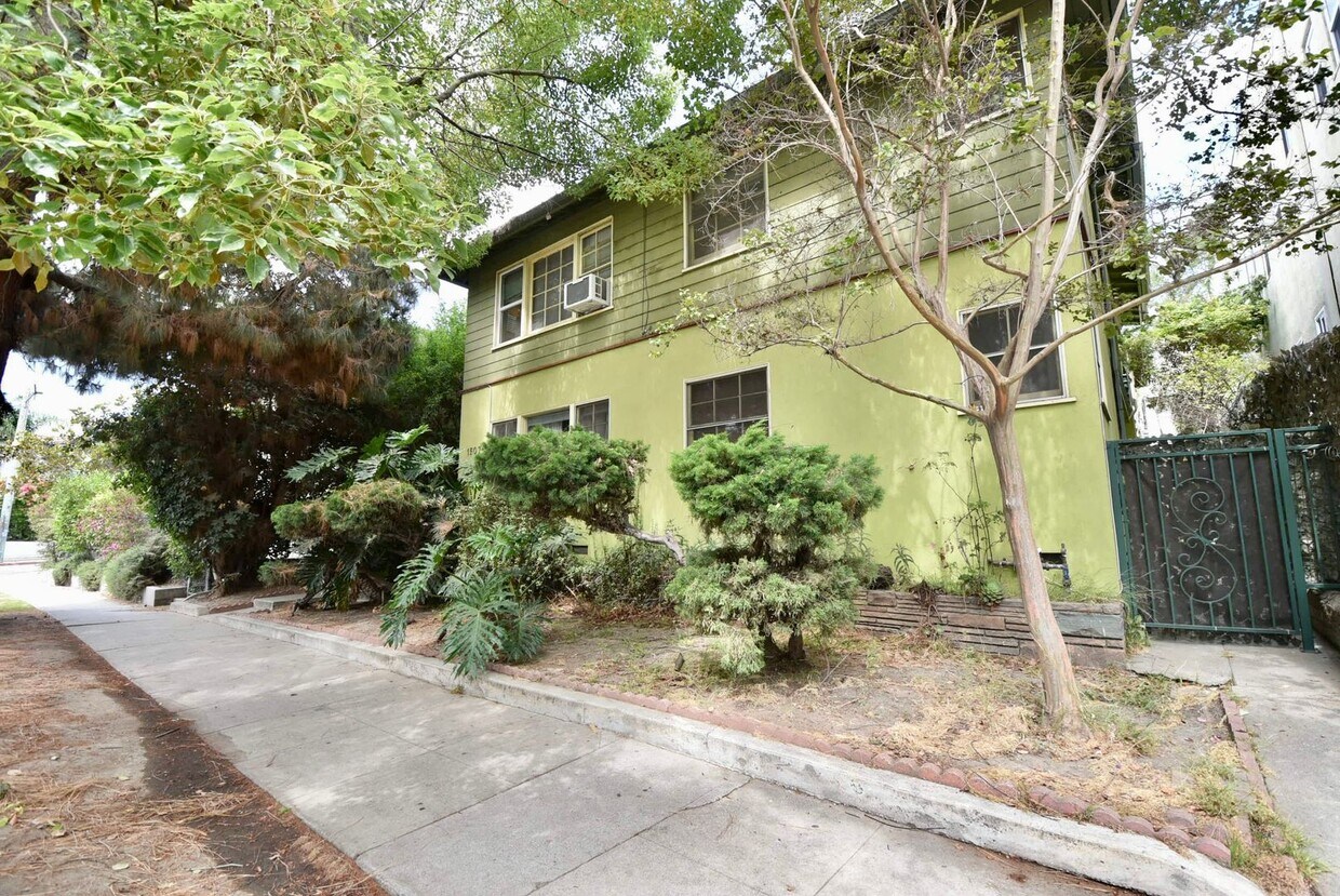 Foto principal - 1507 Silver Lake Blvd