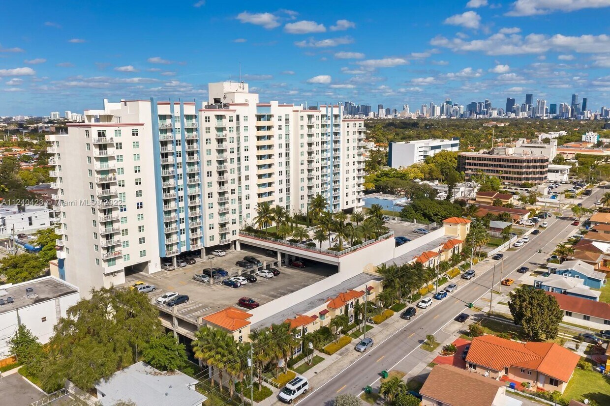 3000 Coral Way Unit 712, Coral Gables, FL 33145 Apartment for Rent in