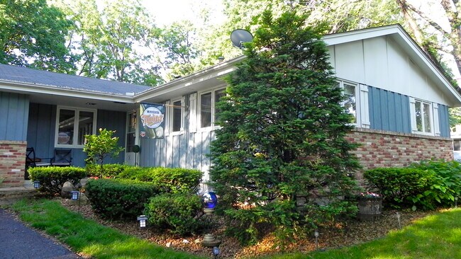 Foto del edificio - 2901 Highland Dr