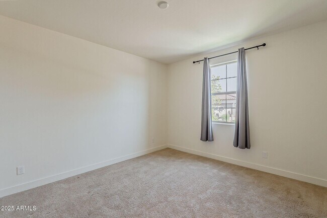Foto del edificio - 10962 W Taylor St