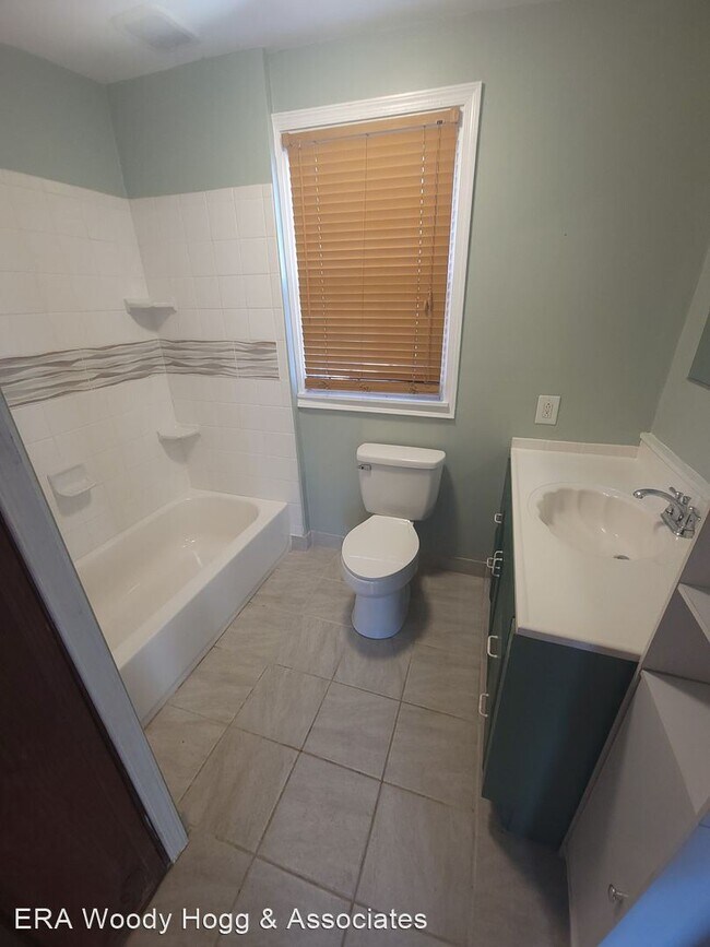 Building Photo - 2 br, 1 bath House - 331 Horse Landing Rd