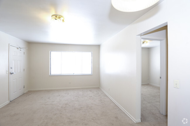 2HAB, 1BA - 691 ft² - Park Gate Apartments